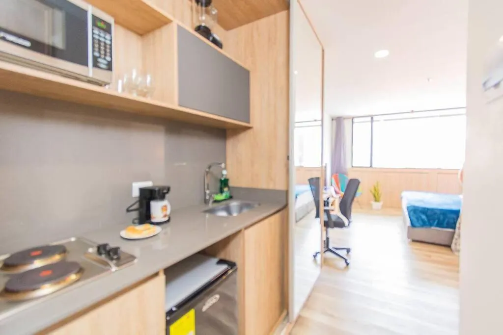 아파트 Bright Studio Topfloor A/C, Poblado Coworking1412 메딜린